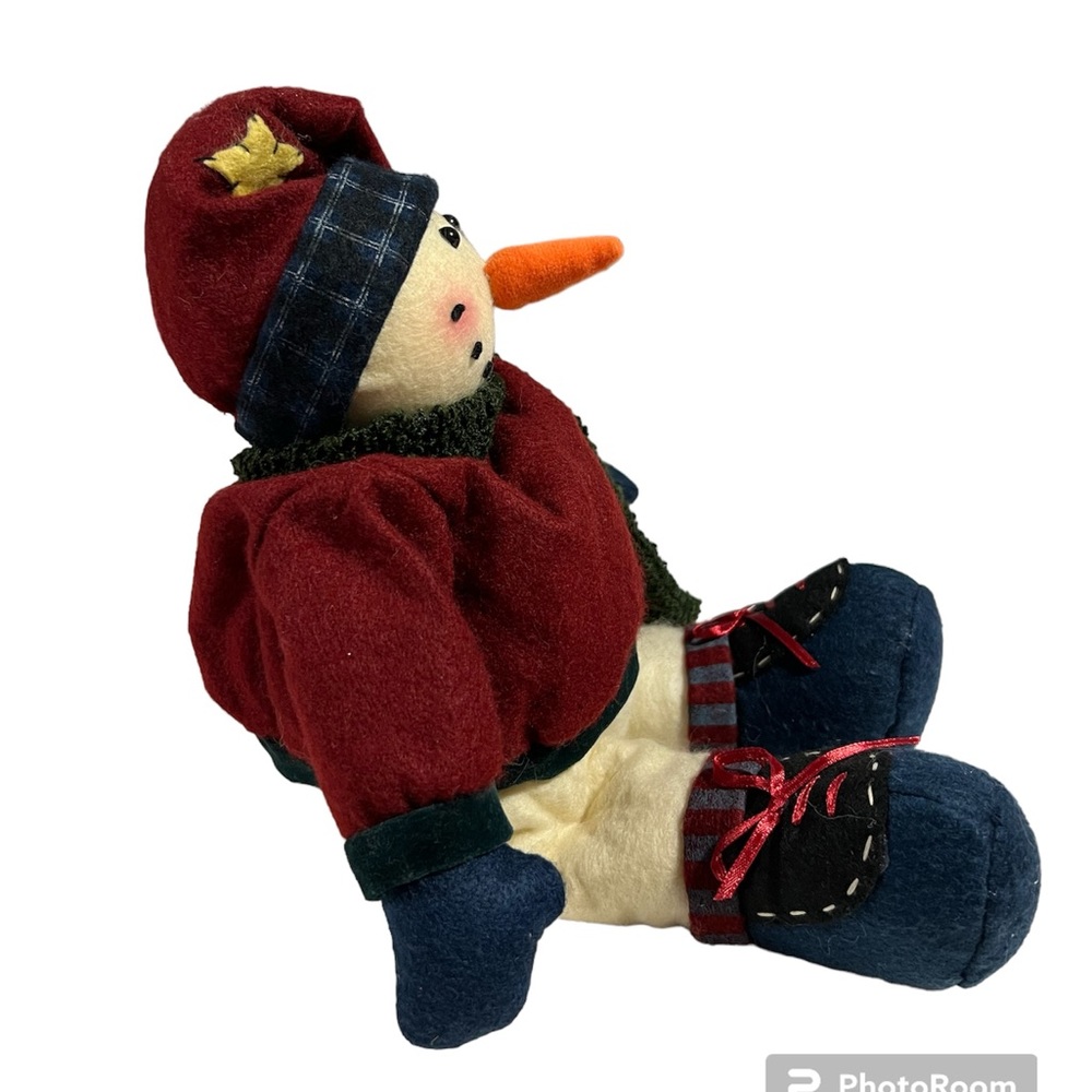 Weighted plush winter Christmas snowman - Picture 6 of 10